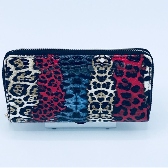 Multi Animal Print Wallet Zipper Closure - Picture 1 of 2
